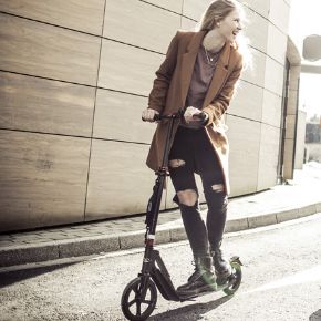 Slika za kategorijo Skiroji