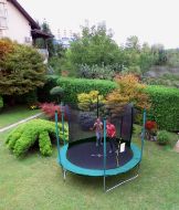 Slika Trampolin LEGONI FUN z zaščitno mrežo 366 cm, temno zelena